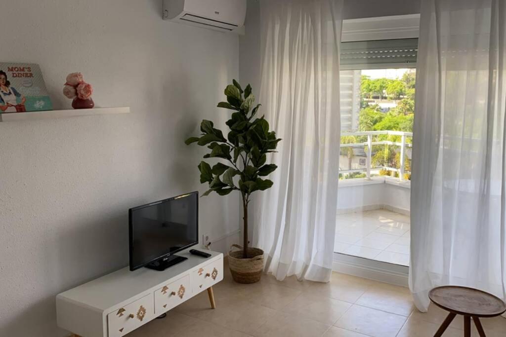 Apartamento Sajalin Salou Exterior foto